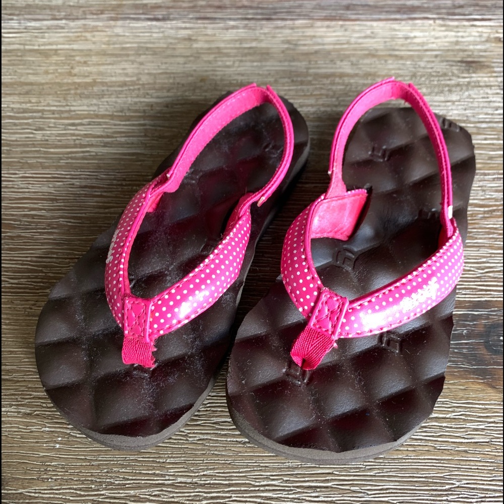 Little Girls Reef Sandals with elastic strap back